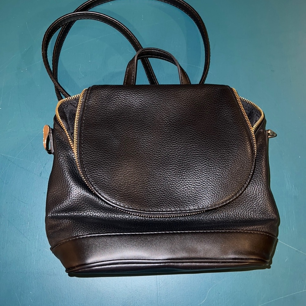 Black & gold target crossbody or backpack purse